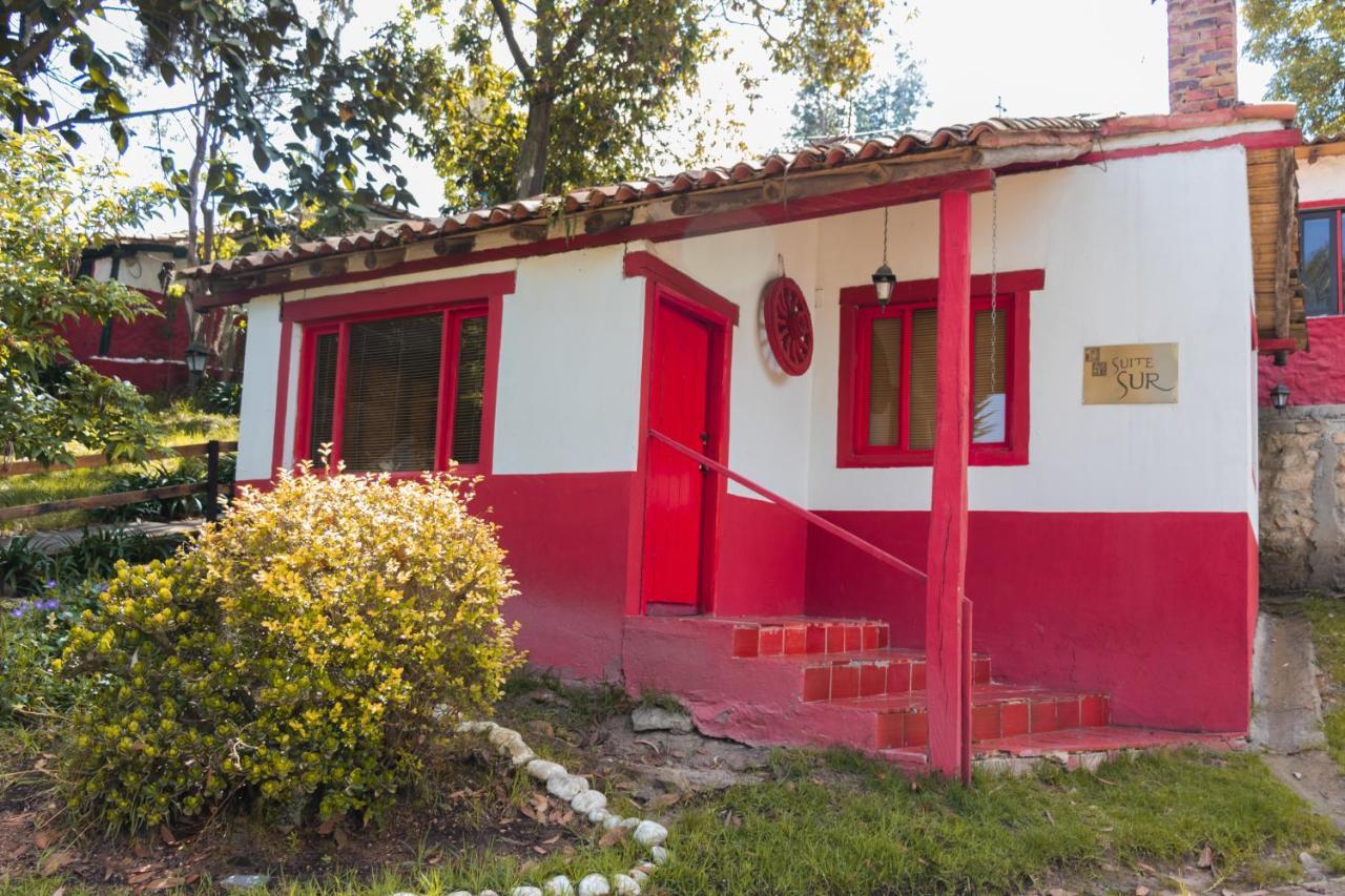 Hotel Y Centro De Convenciones Pueblito De Yerbabuena Paraiso Natural Chía Kültér fotó