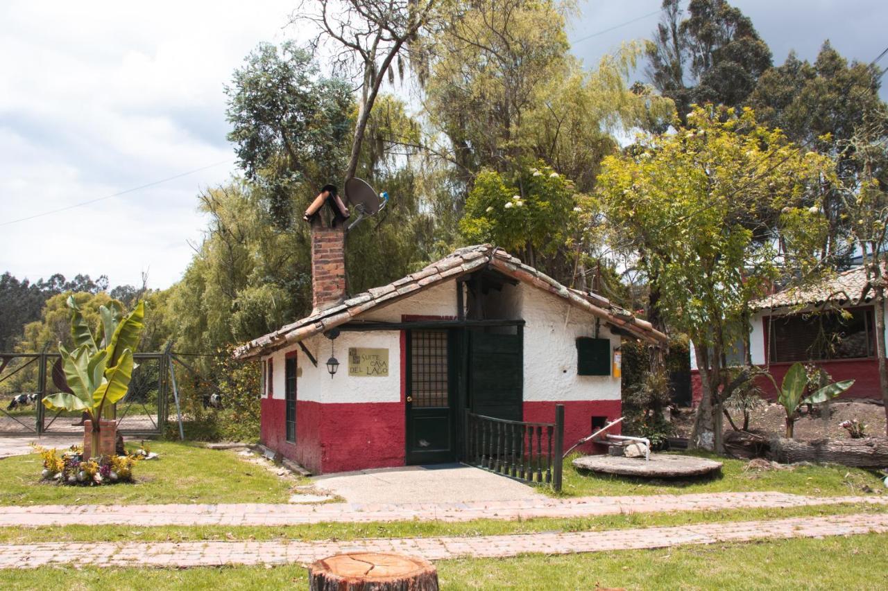 Hotel Y Centro De Convenciones Pueblito De Yerbabuena Paraiso Natural Chía Kültér fotó