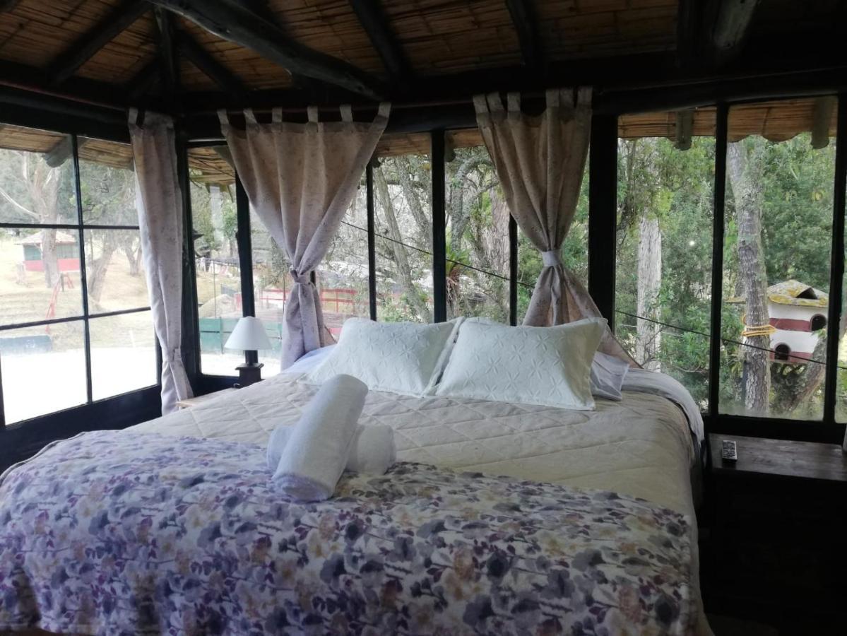 Hotel Y Centro De Convenciones Pueblito De Yerbabuena Paraiso Natural Chía Kültér fotó